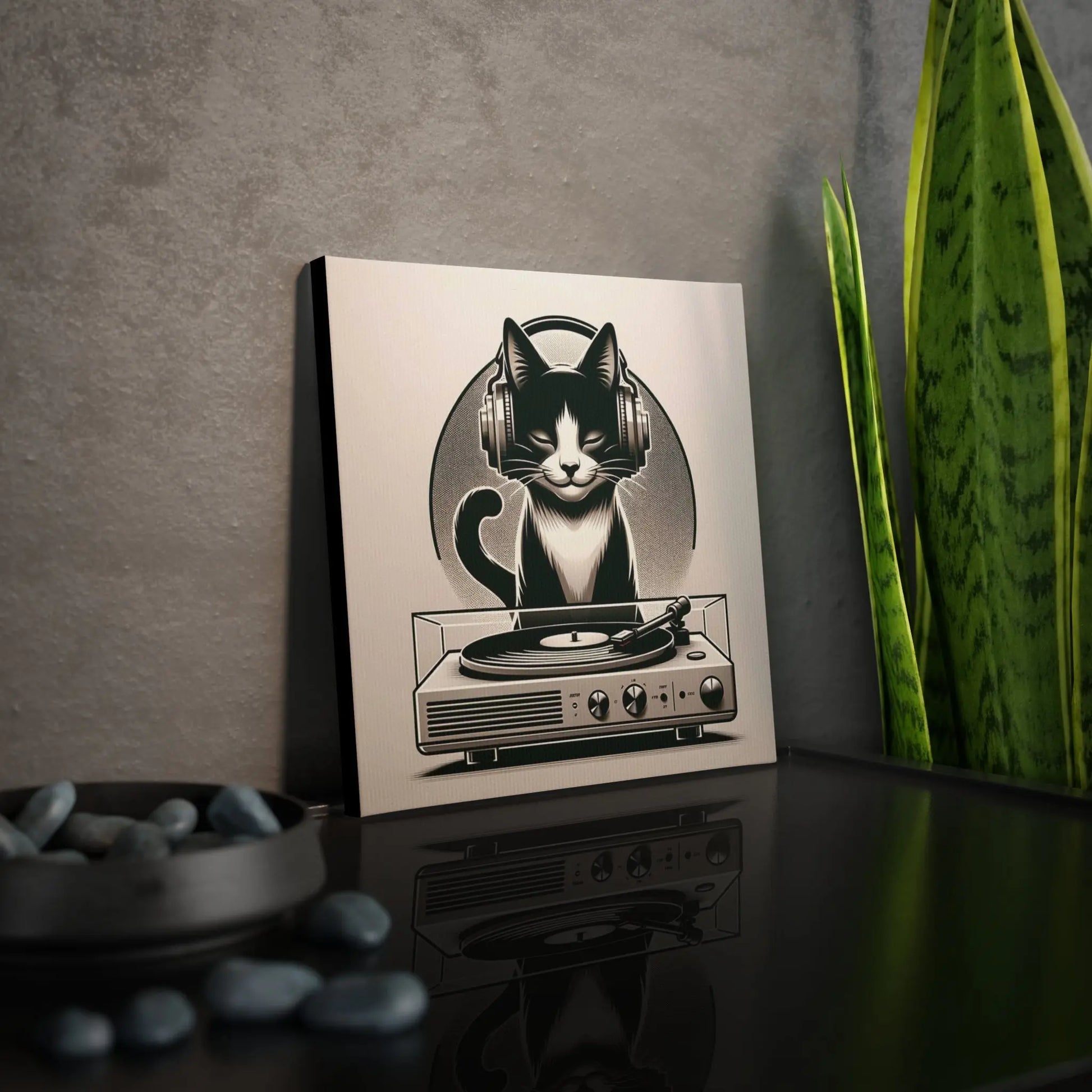 Record Listener Wall Art - Cat Lover Decor - Canvas